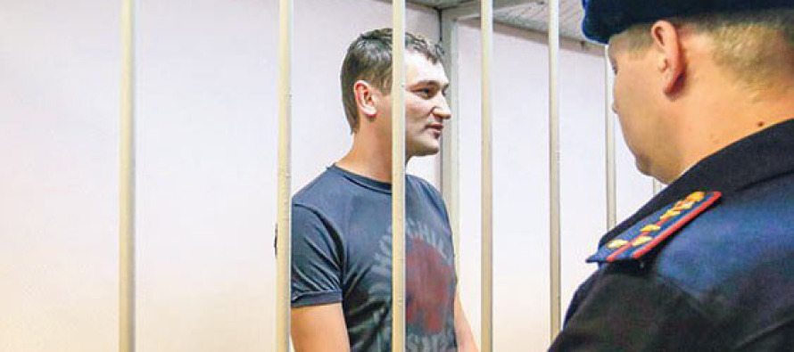 Rus muhalif Navalnıy ve kardeşine 3,5 yıl hapis cezası