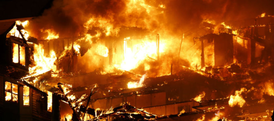 New Jersey’de dev yangın: Türk diplomatların da oturduğu site tamamen kül oldu