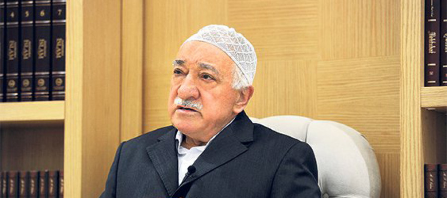 Fethullah Gülen Hocaefendi: Kutsala hakaret, insanî değerler ile telif edilemez