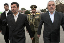 Ahmedinejad’ın yardımcısına yolsuzluktan hapis cezası