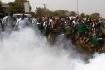 Kenya Cumhurbaşkanı, biber gazı sıkılan ilkokul öğrencilerinden özür diledi
