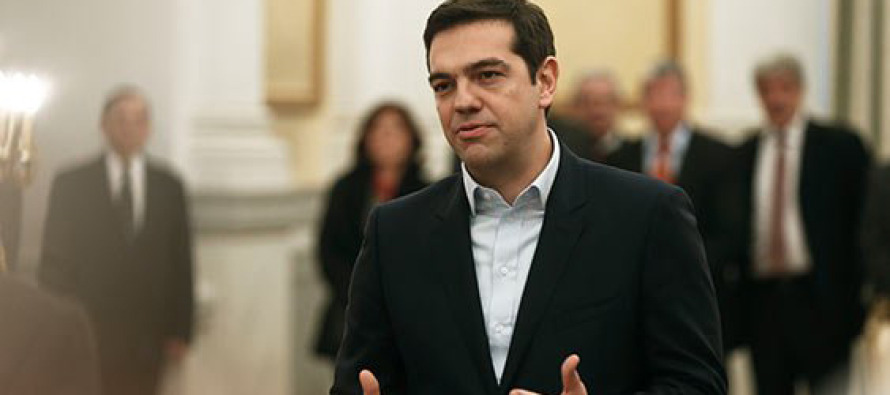 Yunanistan’da tartışmalı devir teslim