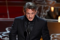 Sean Penn’in şakası Oscar’ın önüne geçti