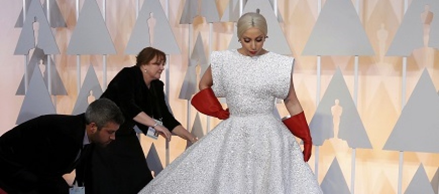 Lady Gaga’dan Oscar şovu
