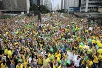 Brezilya’da darbe çağrısı