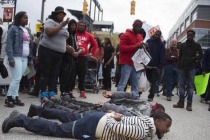 Baltimore da gösteriler şiddete dönüştü: 2 yaralı, onlarca gözaltı