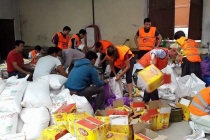 Kimse Yok Mu ekipleri Nepal’de gıda dağıtımına başladı