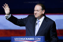 Cumhuriyetçi Parti’de yeni aday: Eski vali Mike Huckabee yeniden başkan aday adayı