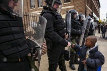 Baltimore’da sokağa çıkma yasağı sona erdi