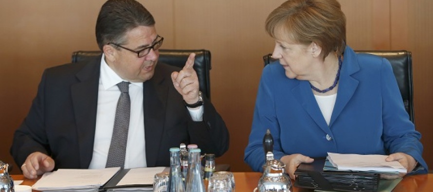 Gabriel Merkel’e ‘skandalı’ iki kere sormuş