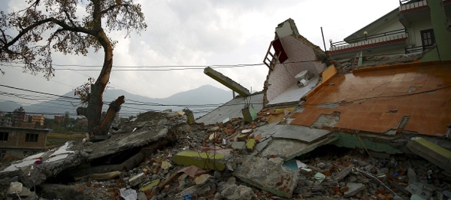 Nepal’de bu sefer de 7.4 şiddetinde deprem