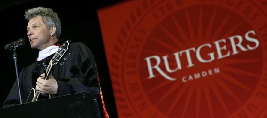 Bon Jovi’den Rutgers mezunlarına hoş sürpriz