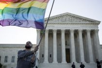 ABD’de eşcinsel evlilikler yasallaştı