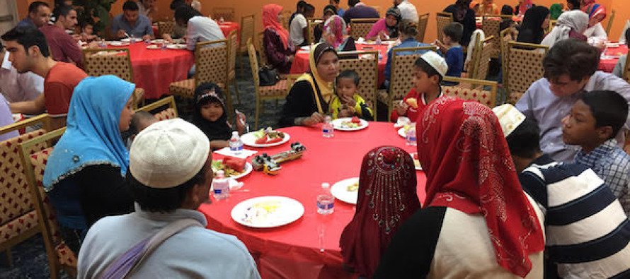 Burmalı ailelerin Ramazan coşkusu