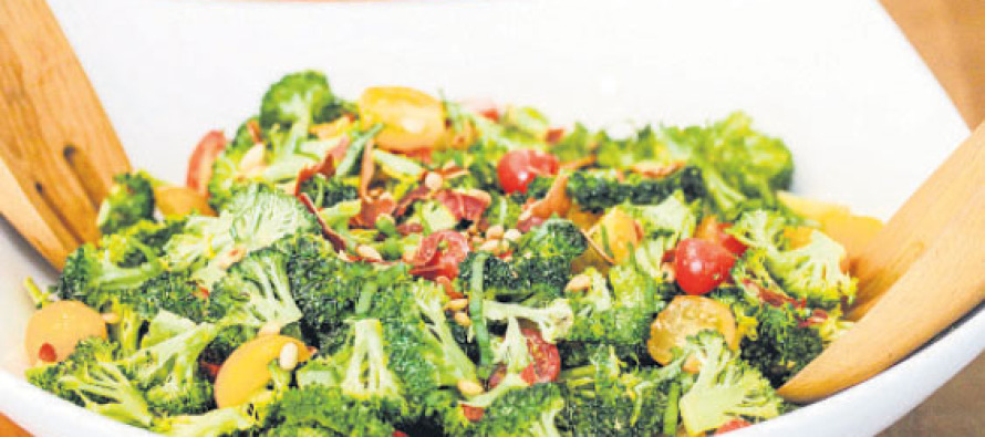 İftar sofrasından marul ve brokoli salatasını eksik etmeyin