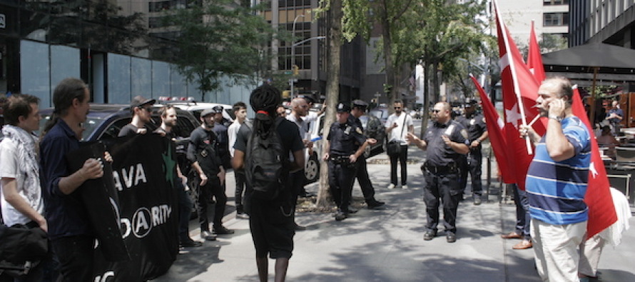 New York Başkonsolosluğu önünde Suruç protestosu