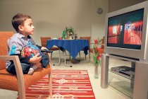 Televizyon, çocuklarda obezite riskini artırıyor