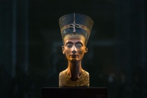 Nefertiti’nin mezarı bulundu mu?