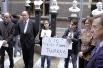 Hollandalı gazetecilerden Türk meslektaşlarına destek