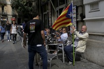 Katalanlar sandığa akın etti