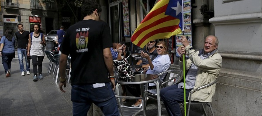 Katalanlar sandığa akın etti