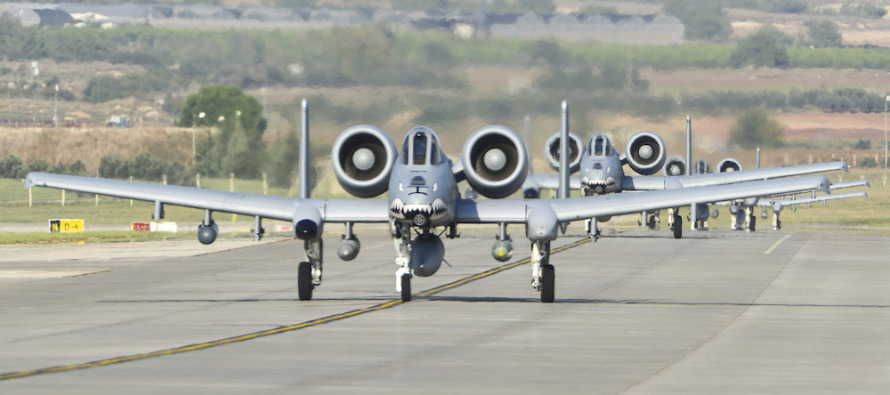 Pentagon, İncirlik’e gönderilen A-10’ların görüntülerini paylaştı