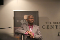 Prof. Carter: Gülen, cehalet, fakirlik ve teröre karşı barış mücadelesi veriyor