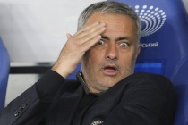 Chelsea: Jose Mourinho görevden alındı