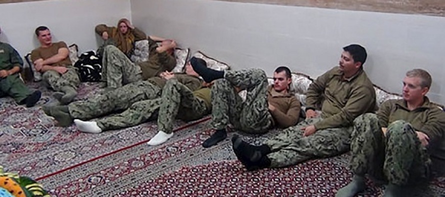 İran gözaltına alınan ABD askerlerini serbest bıraktı