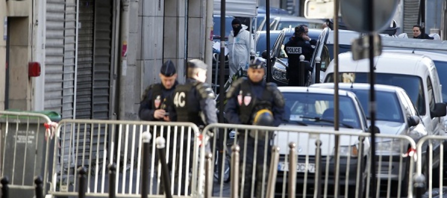 Paris’teki karakol saldırısı ile ilgili soru işaretleri sürüyor