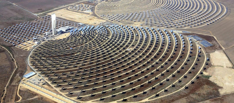 Dünyanın en büyük güneş santrali açıldı