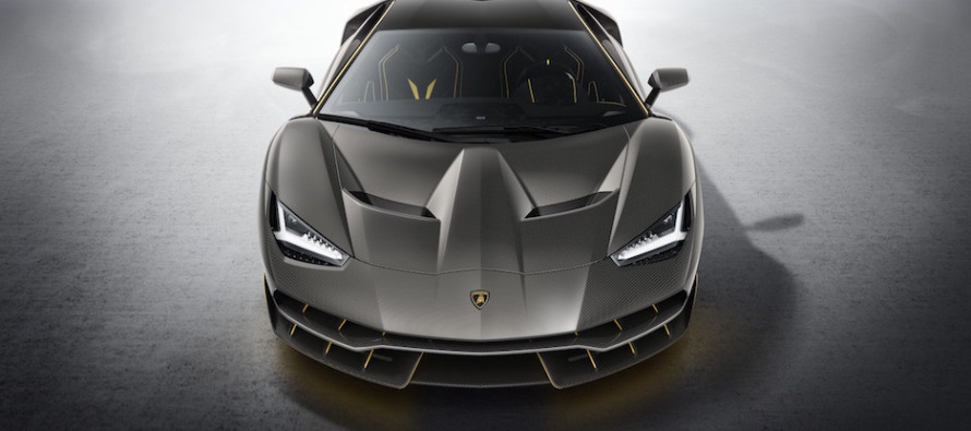 Lamborghini’nin yeni modeli fuara çıkmadan yok sattı