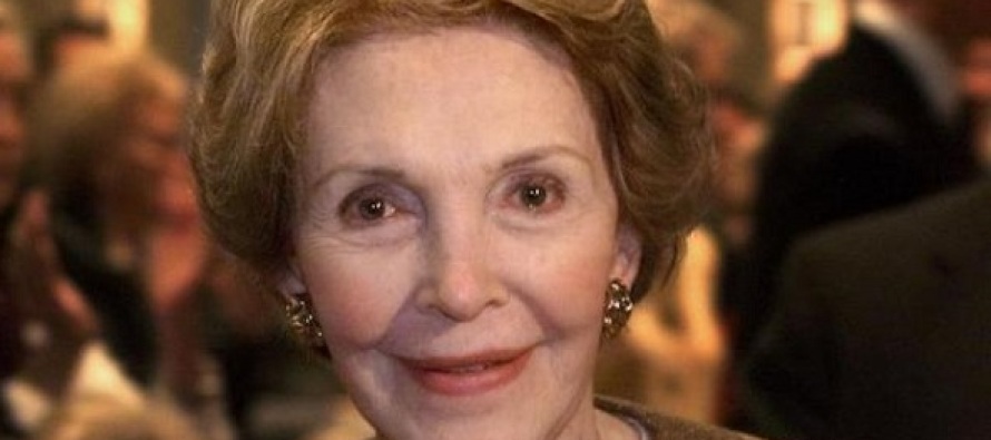 Eski first lady Nancy Regan vefat etti