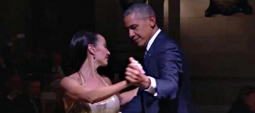 Başkan Obama Arjantin’de Tango yaptı