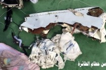 Mısır uçağında duman tespit edildi