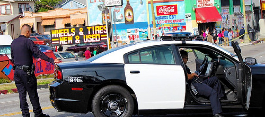 Los Angeles’daki Afro-Amerikalılar polise hala güven duymuyor