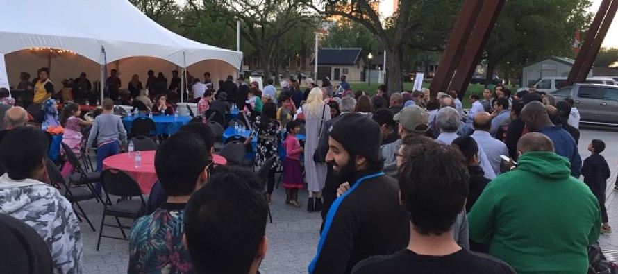 Regina şehir merkezindeki Ramazan çadırı farklı kimlikleri biraraya getirdi