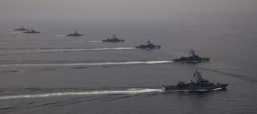 Amerikan savaş gemisinden İran botuna uyarı ateşi
