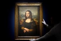 ‘Kopya’ Mona Lisa rekor fiyata satıldı
