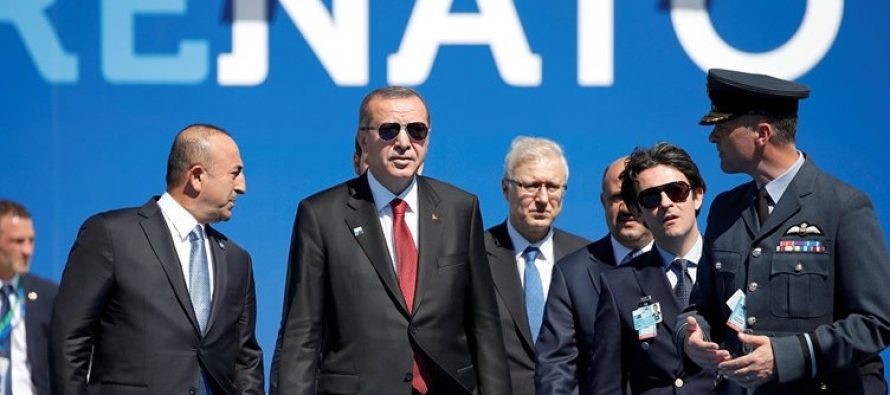 NATO zirvesi İngiliz basınında: Erdoğan NATO için tehdit