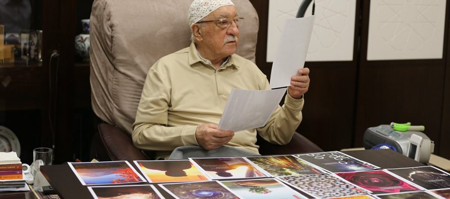 Fethullah Gülen: Hizmet durmadı, devam ediyor