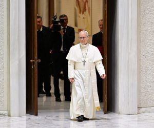 Papa 14. Leo, ilk basın toplantısında tutuklu gazetecilerin serbest bırakılması çağrısında bulundu